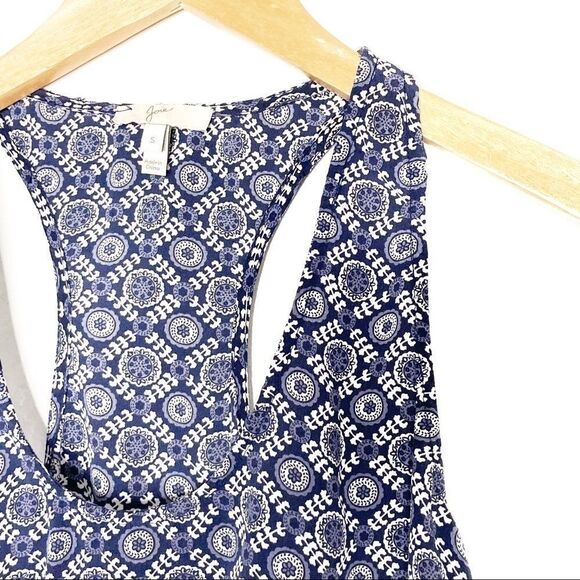 Joie | Silk Pattern Racerback Tank - Picture 3 of 6